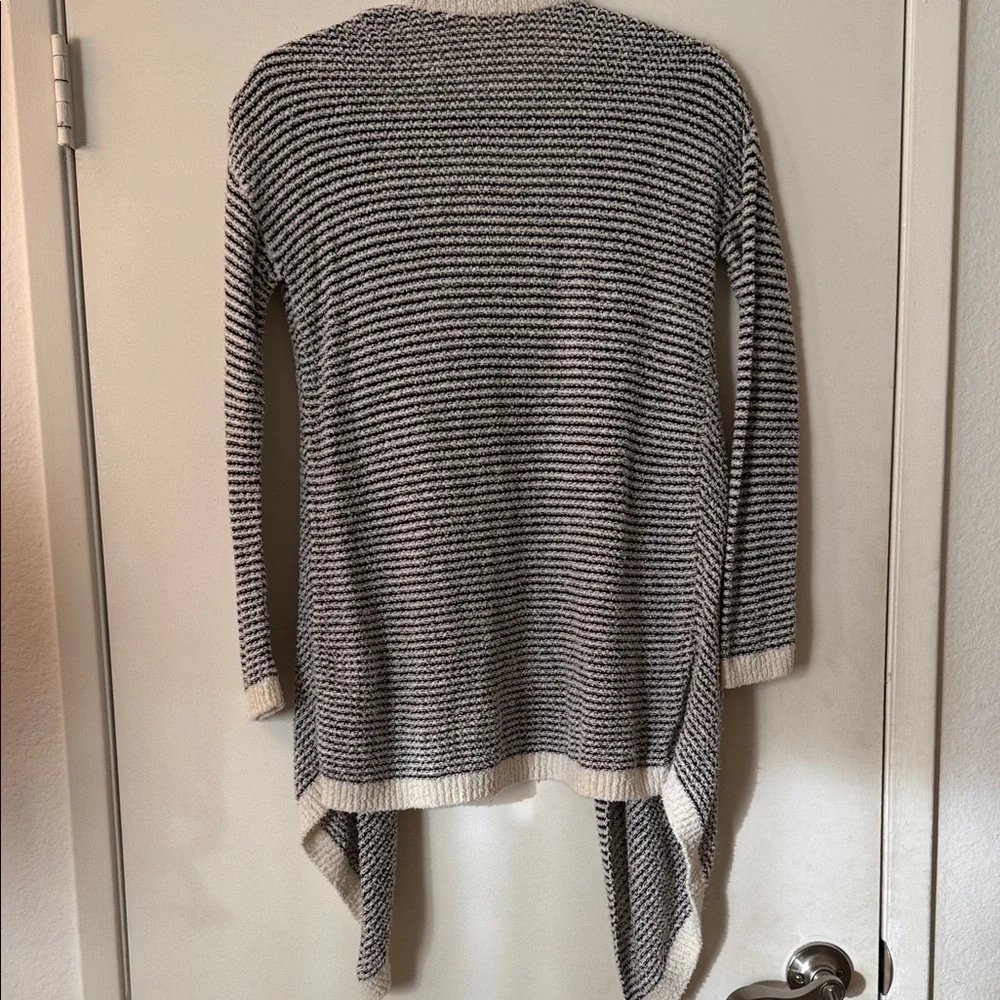 Eileen Fisher‎ Black and White Striped Cardigan 100% Organic Cotton
